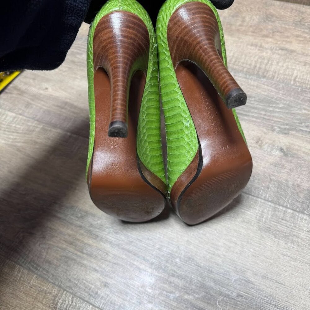 Ralph Lauren Kailee Lime Green Leather Snake Skin Embossed Pumps Women's Size 7 - Picture 4 of 7
